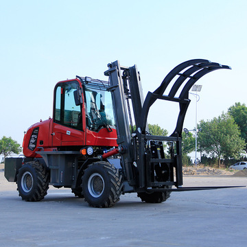 卡博恩越野叉车 多功能越野叉车 柴油四驱堆高车