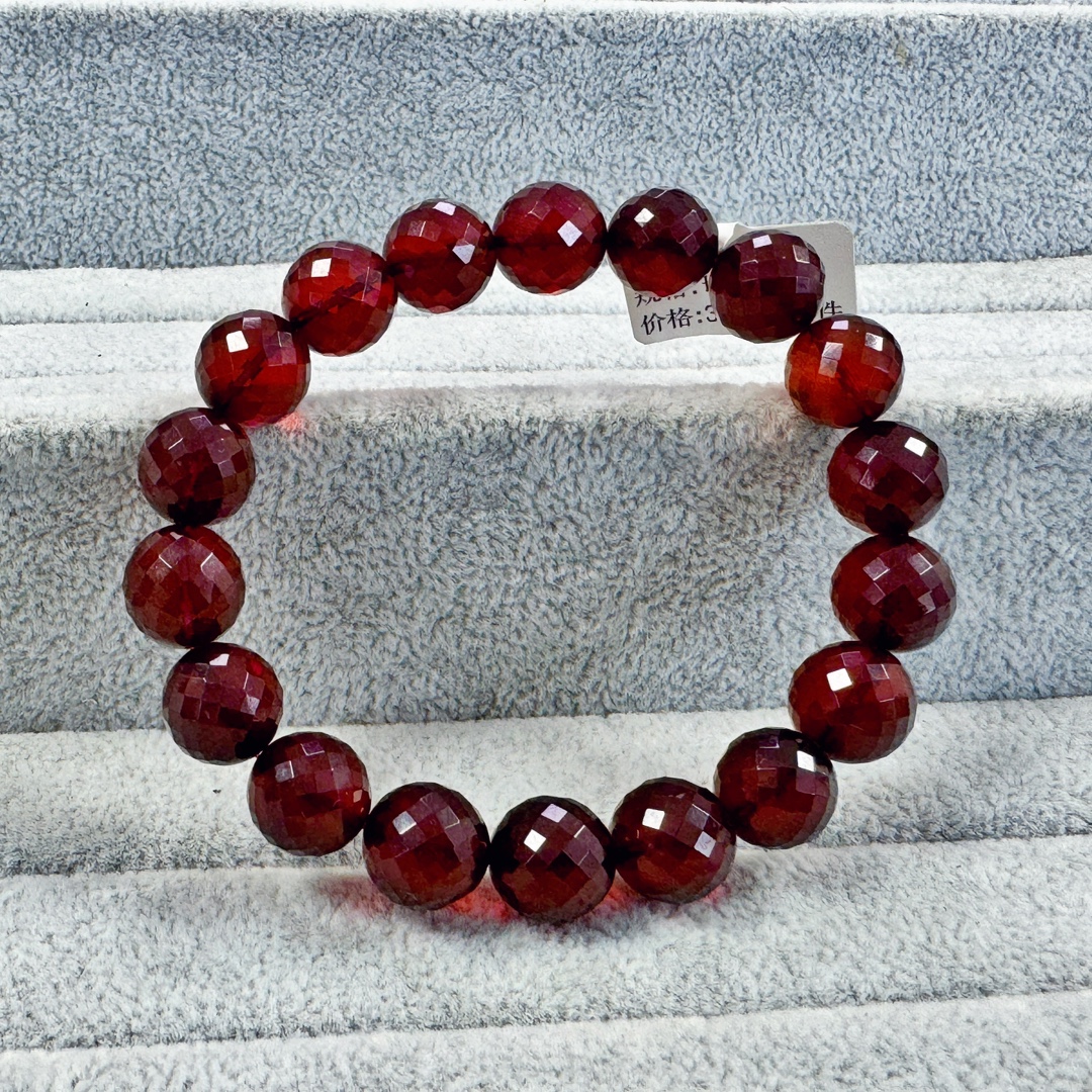 11mm菱形天然血珀手串 净水高品质稀缺货 直播间热销迷人酒红色