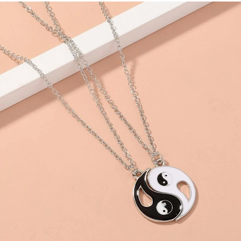 欧美新款太极八卦阴阳情侣项链 ins简约个性镂空拼接项链男女批发