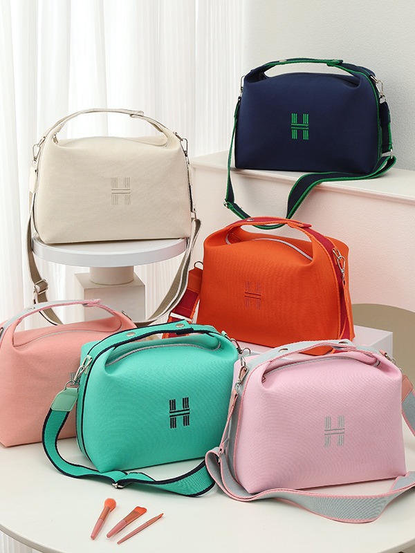 2024 new ins women‘s bag solid color canvas bag large capacity simple cosmetic bag korean style one shoulder literary crossbody bag