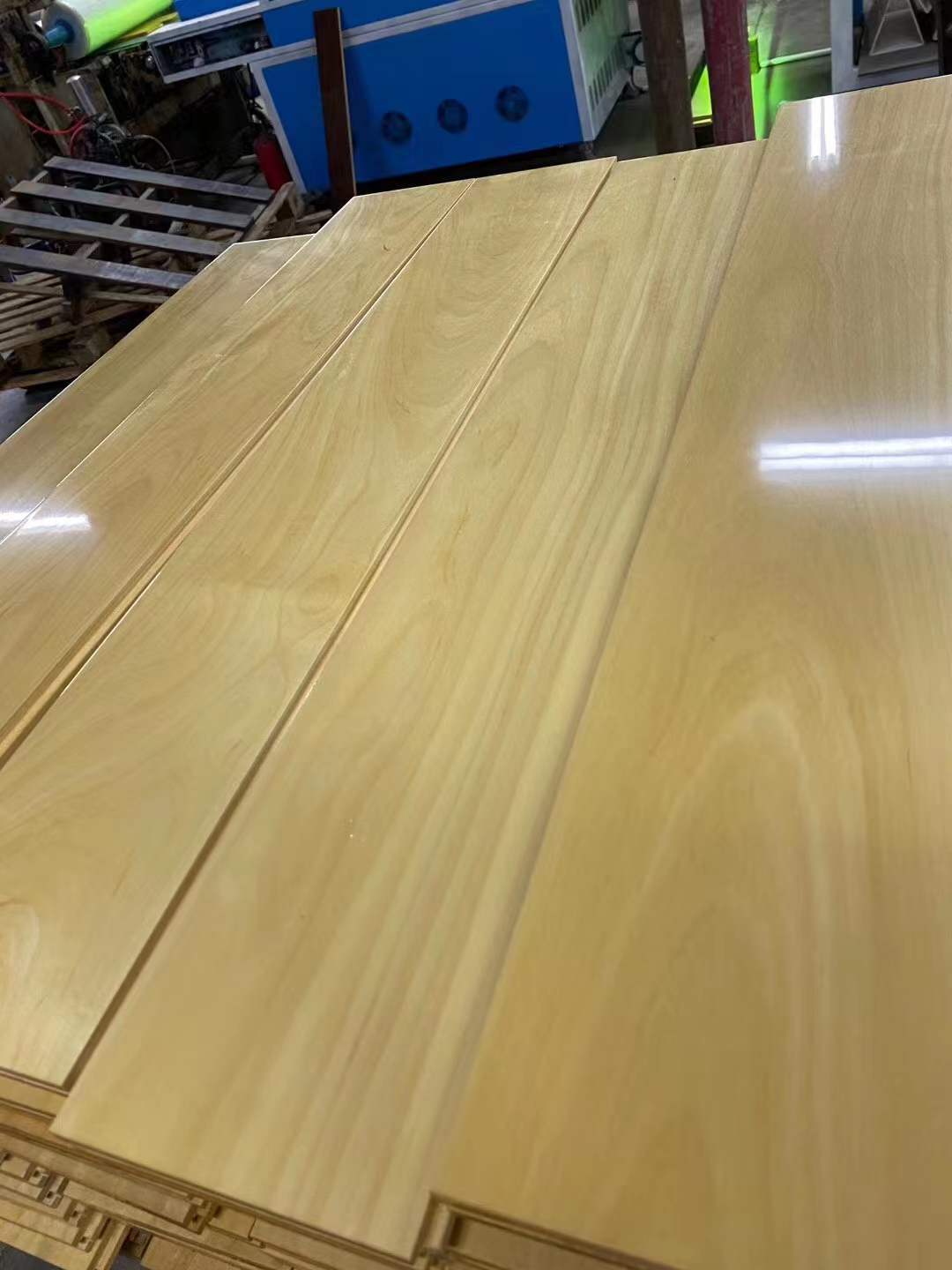 白象牙实木地板巴福芸香原木全实木地板木地板批发厂家