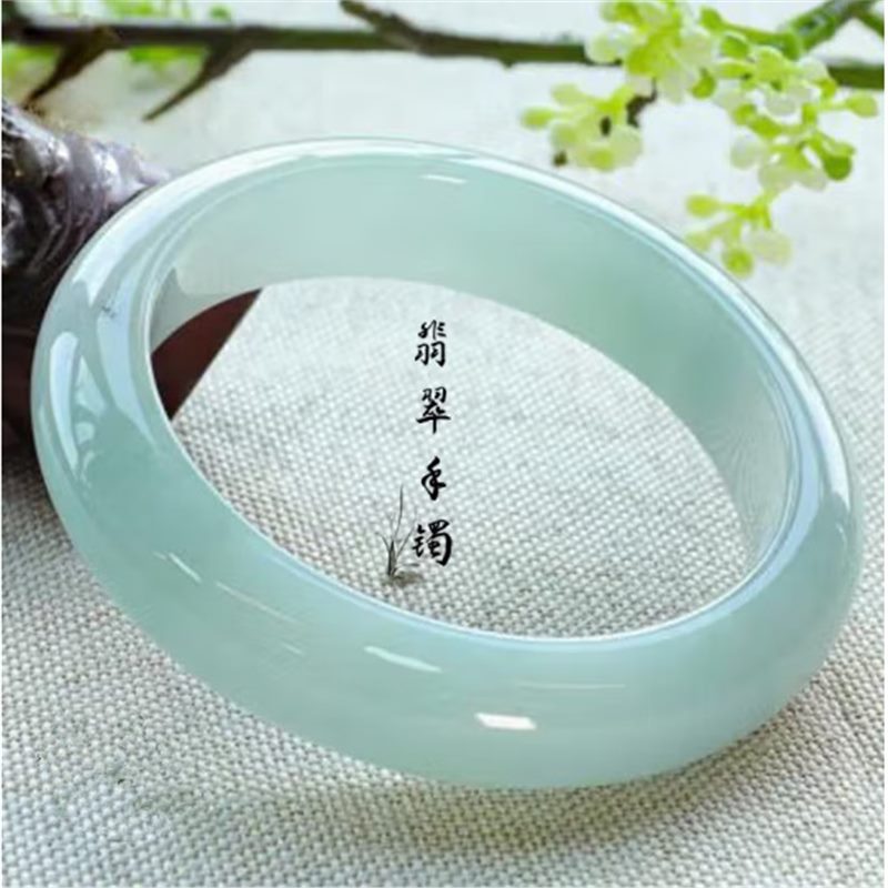 缅甸翡翠玉手镯冰糯种飘绿单色玉镯子少女翠色玉石豆绿款送礼