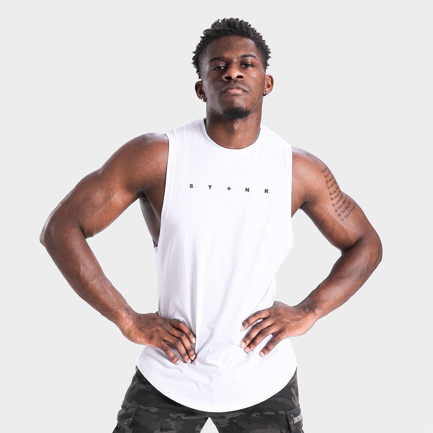 美式无袖运动t恤宽肩坎肩休闲透气弹力吸湿排汗健身篮球背心男潮