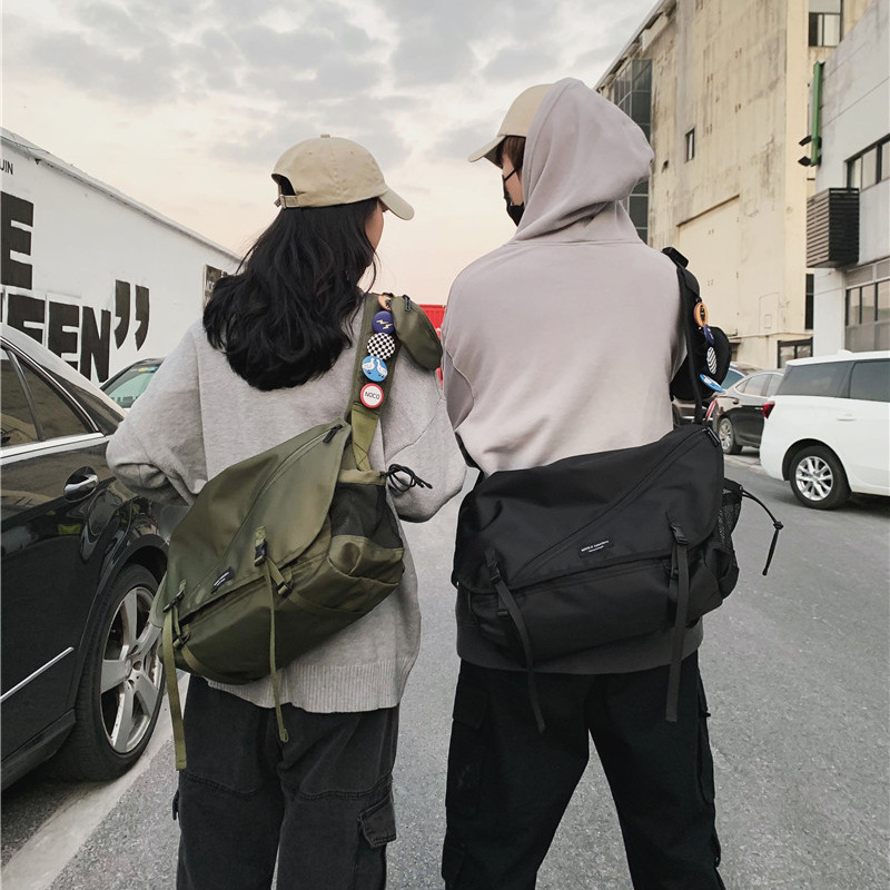 新款ins邓超同款包男士斜挎包潮款网红嘻哈潮流大容量百搭单肩包