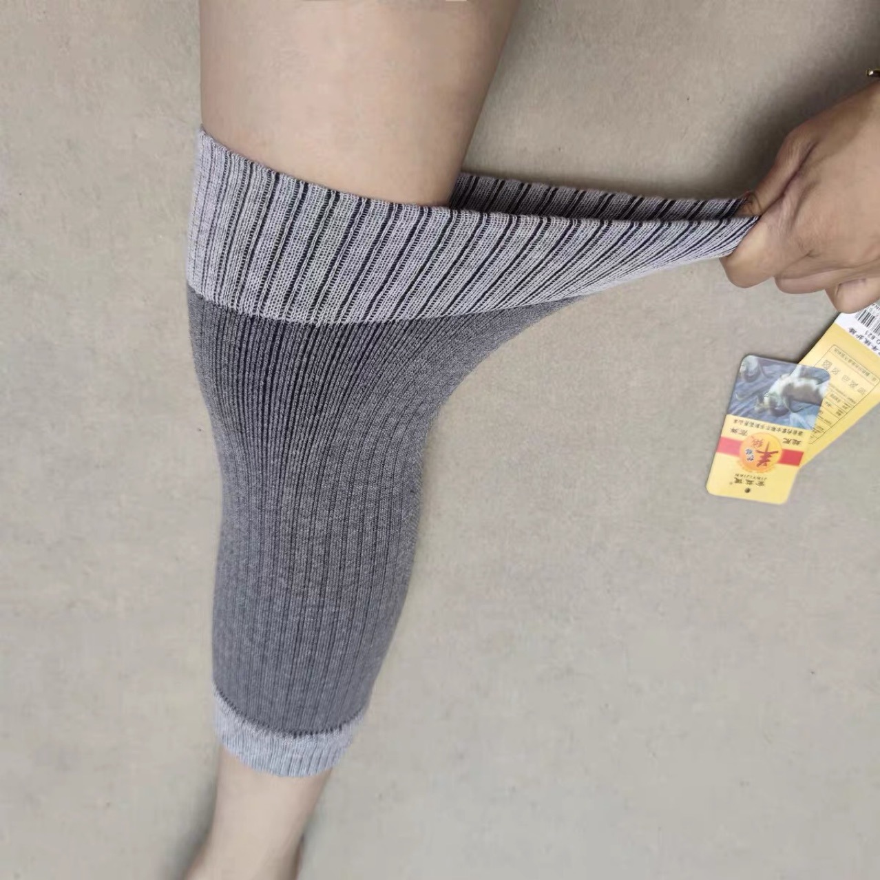 羊毛绒护膝盖保暖老寒腿男女士关节护套老年人冬季防风寒神器