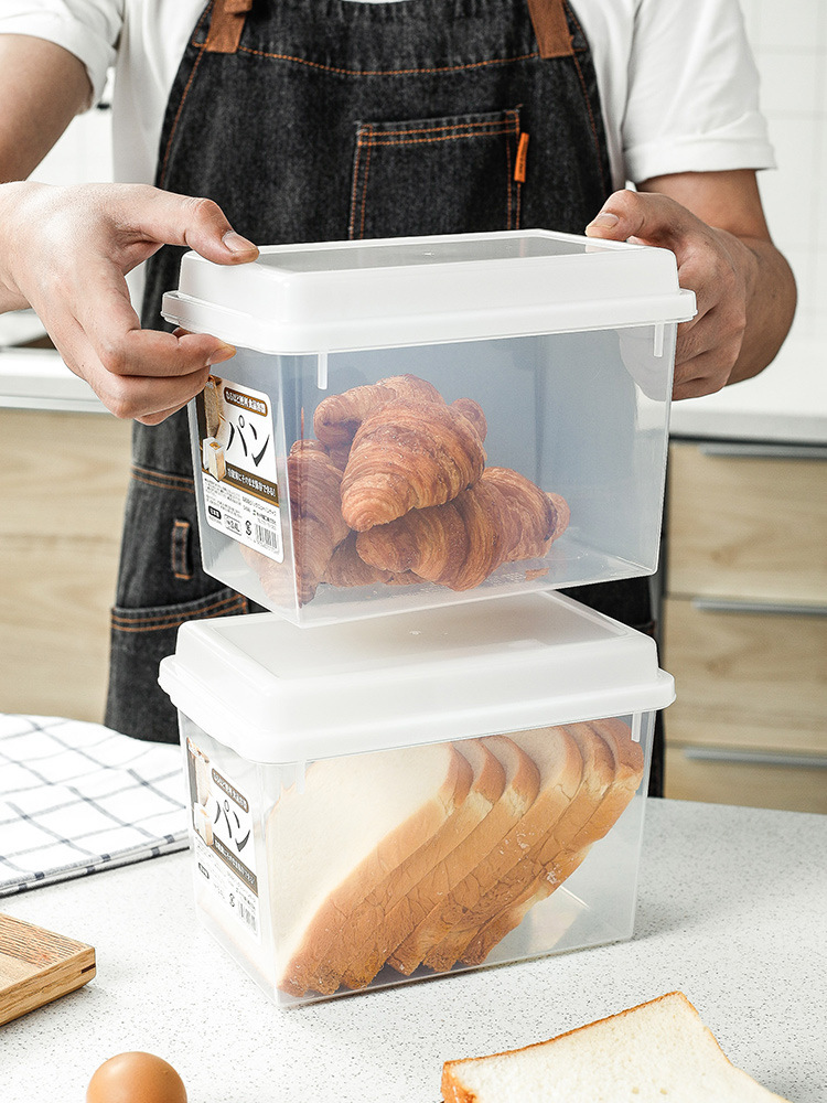 日本进口吐司面包盒厨房面粉桶家用透明带盖食品收纳盒冰箱保鲜盒