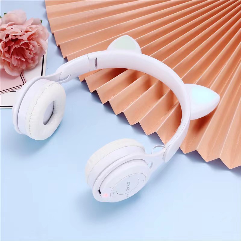 Cross-Border Headset Y08 Cat Ears Bluetooth Headset True Wireless Girl Cute Luminous Cartoon Fun Headset