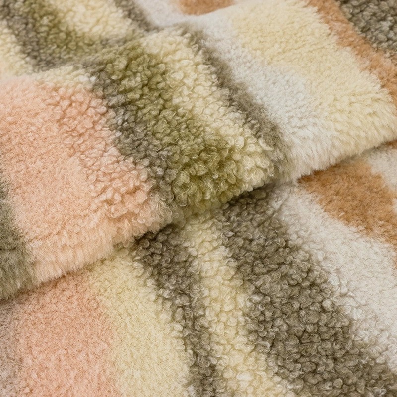 现货提花虎纹长毛绒布月亮绒双拼颗粒绒 服装家纺鞋材宠物布料