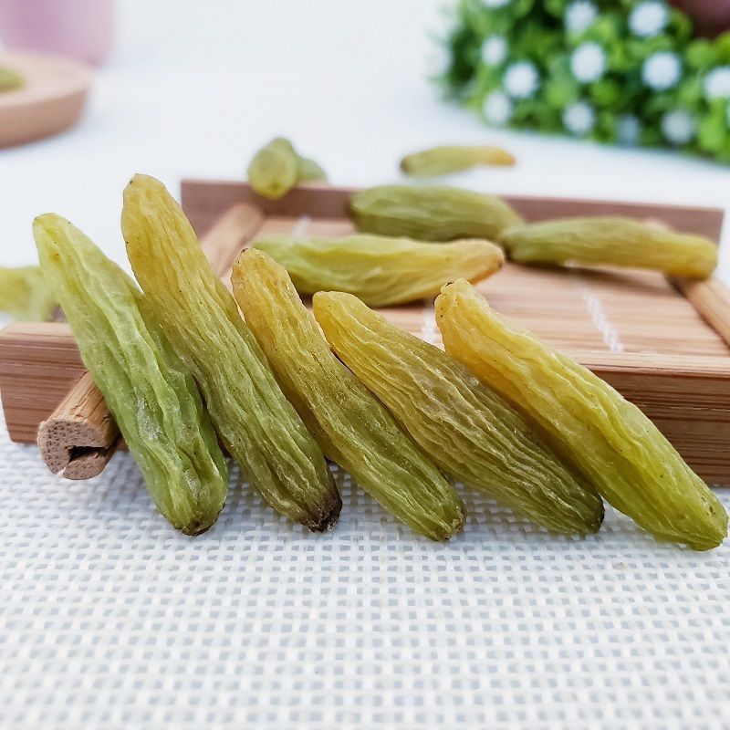 新疆香蕉王葡萄干新疆特产颗新货自然风干甜干果零食包邮