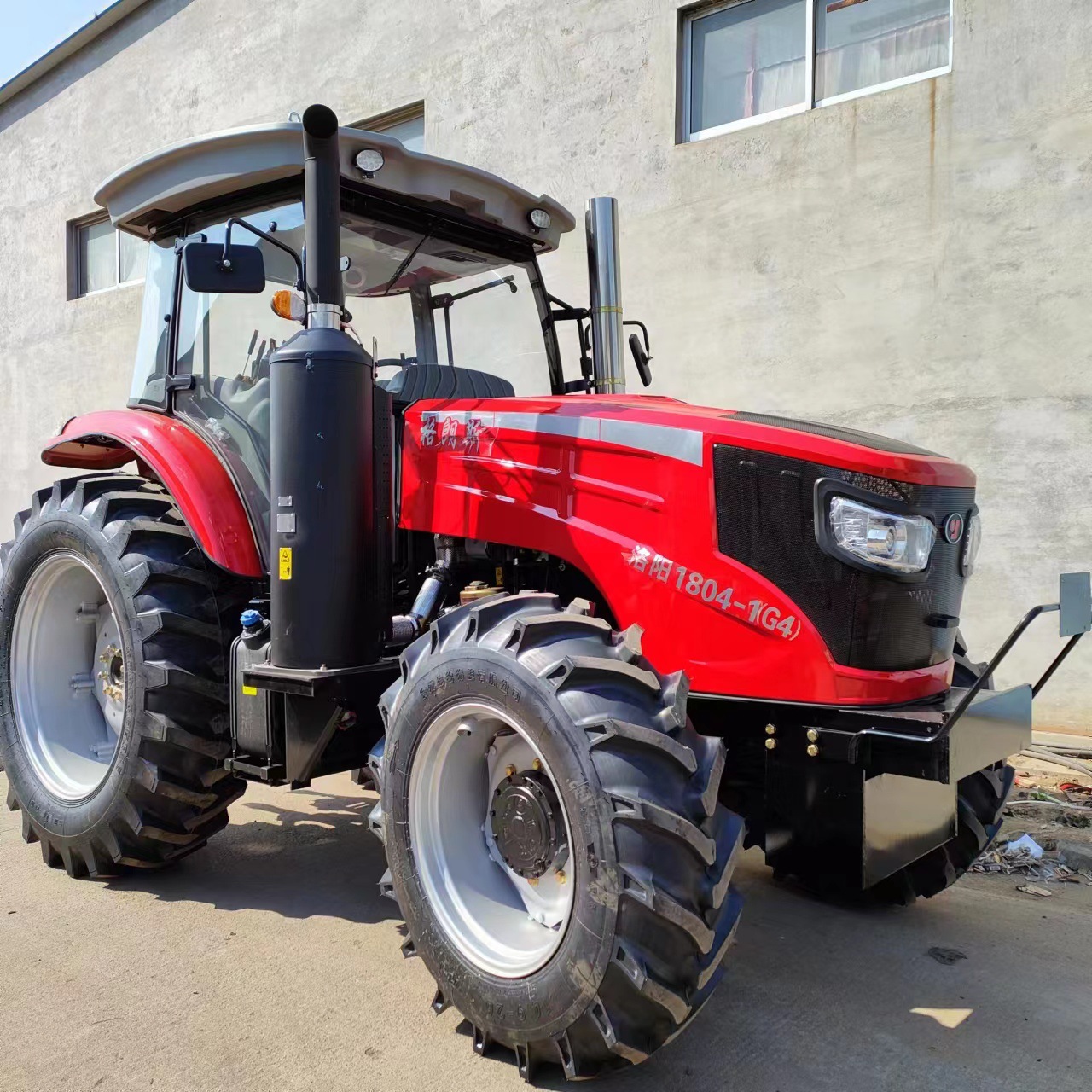 1804国四拖拉机价格奔野90马力拖拉机图片雷沃504四轮拖拉机参数