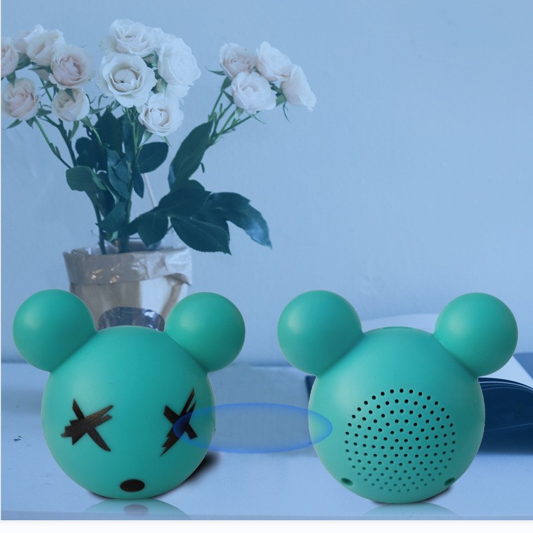 New Mini Bear Head Cartoon Bluetooth Speaker USB Charging Household Outdoor Portable TWS Wireless Mini Bluetooth Speaker