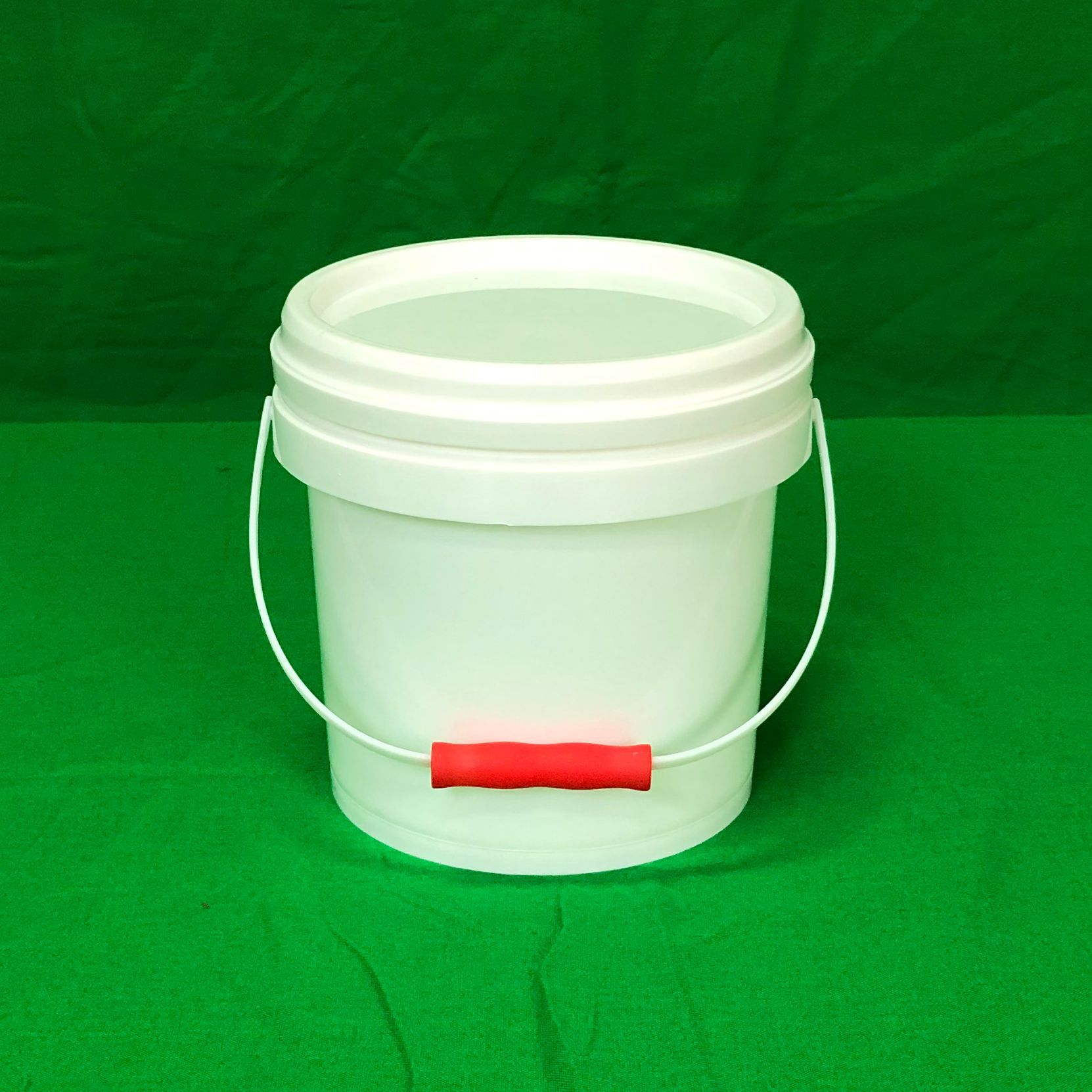 水性涂料桶