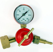 防震丙烷表 煤气减压阀 液化气防震减压器 俄罗斯小体丙烷表出口
