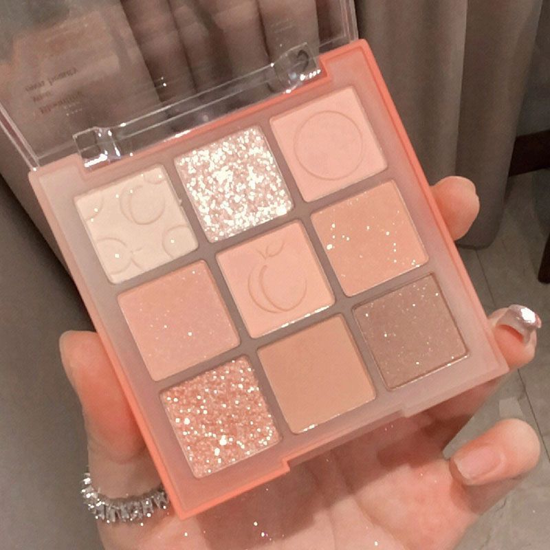 Clear Cream Peach ~ Low Saturation Eye Shadow Plate Coral Earth Color Niche Daily Light Makeup Autumn and Winter Color Series