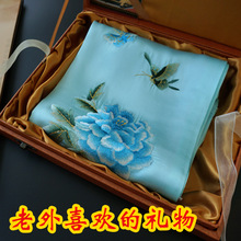 手工刺绣真丝丝巾双层围巾民族特色风礼品送老外商务出国礼物