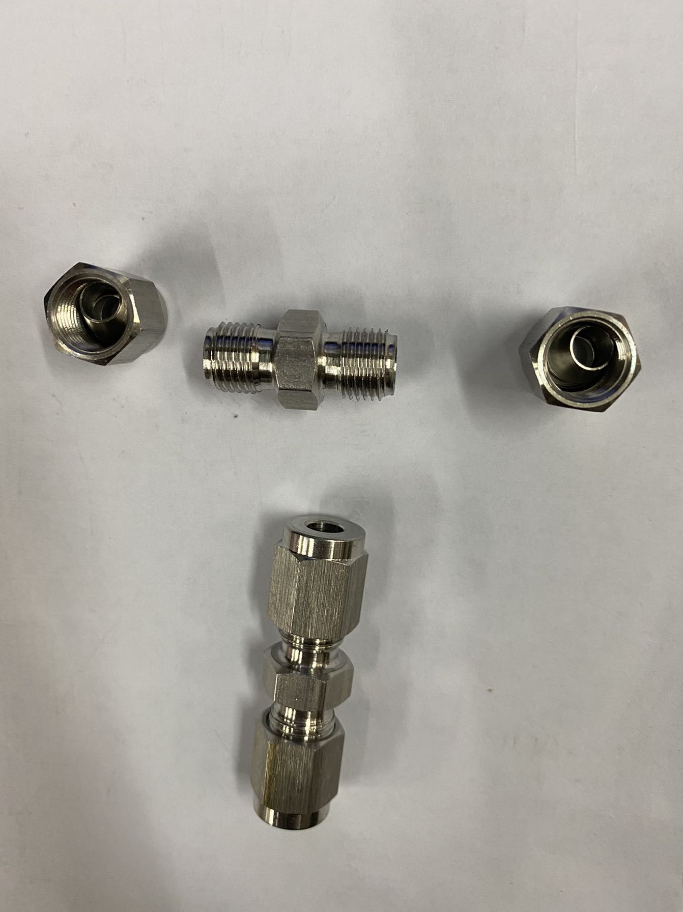 不锈钢304卡套连直通中间接头 不锈钢双卡卡套连接头Φ5mmΦ15mm-阿里