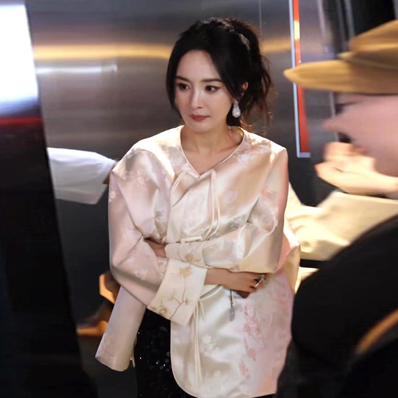[预售]杨幂同款唐装宋锦外套夏季新款盘扣薄款提花国风上衣-阿里巴巴
