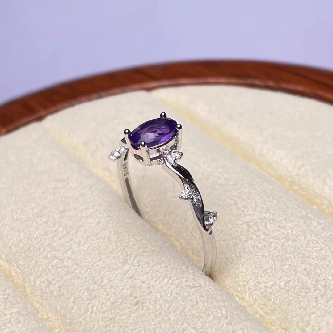 南非紫水晶s925纯银镶天然南非紫水晶蛋形戒指轻奢女款饰品批发