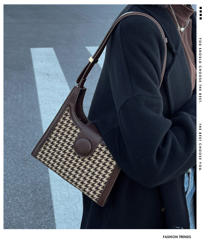 网红复古秋冬百搭单肩包包女2021新款潮高级感小众设计格子腋下包