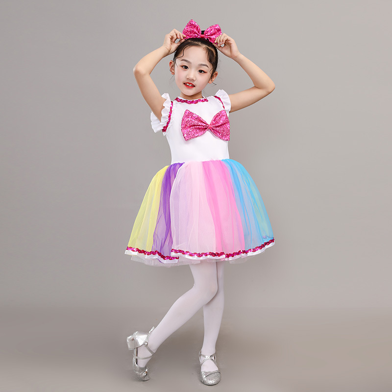 服装幼儿古代小学生三字经表演中式高级六一儿童演出服小学生合唱服