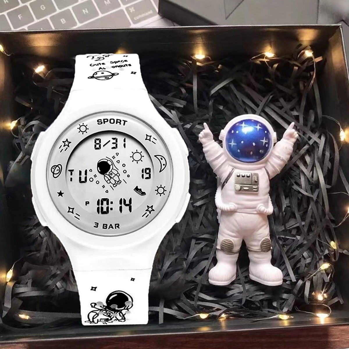 2022新款太空人手表多功能夜光闹钟宇航员儿童简约可爱初高中生表