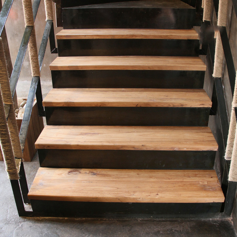 老榆木房梁楼梯踏步板老门板风化楼梯扶手实木老榆木梁头料