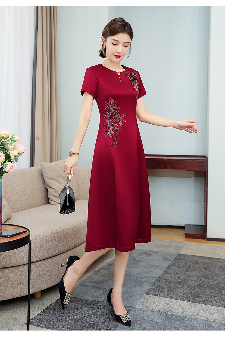 准婆婆参加婚礼结婚妈妈礼服高贵洋气丈母娘婚宴服气质洋气连衣裙