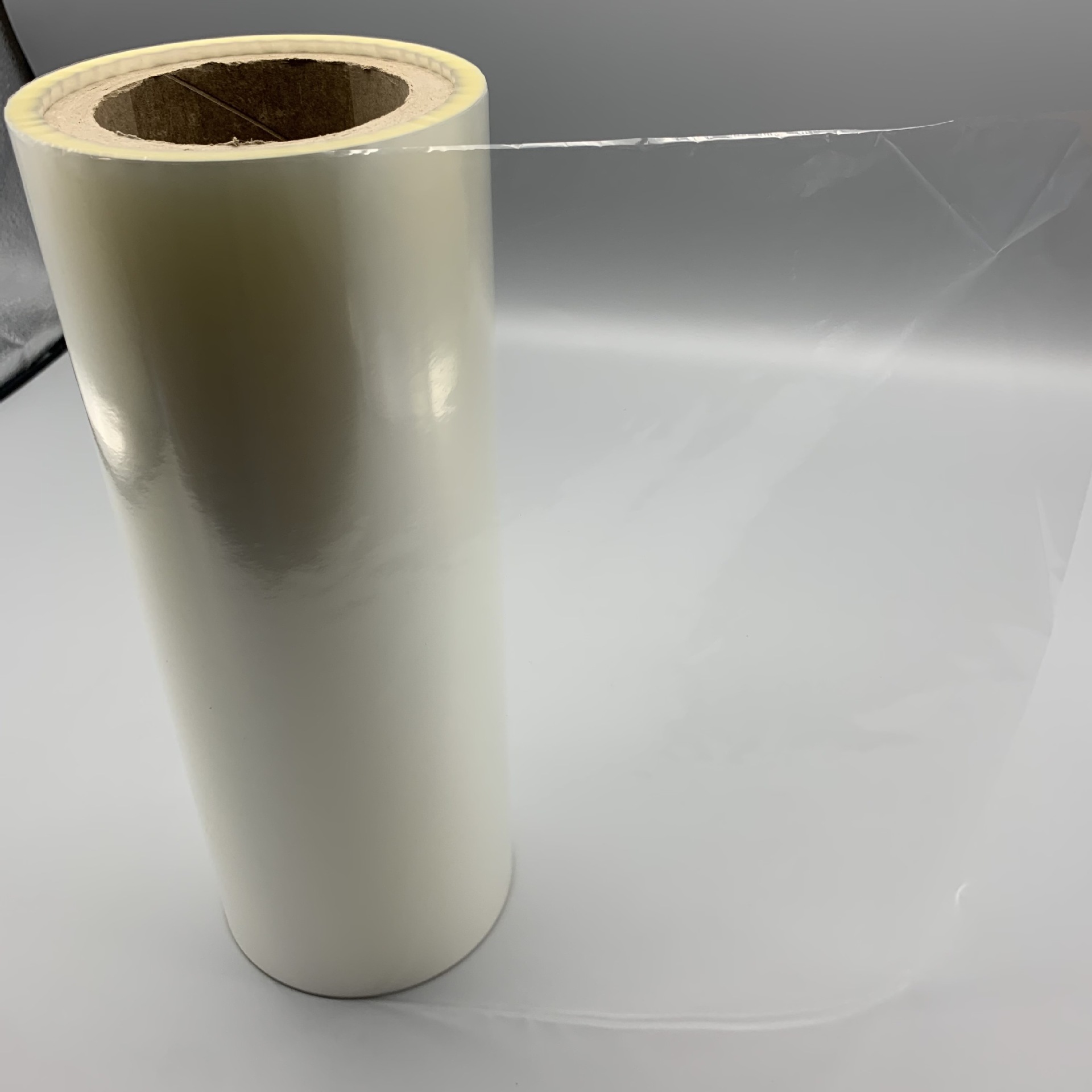 bopp双向拉伸聚丙烯薄膜 单面热封 防刮哑 防雾 消光