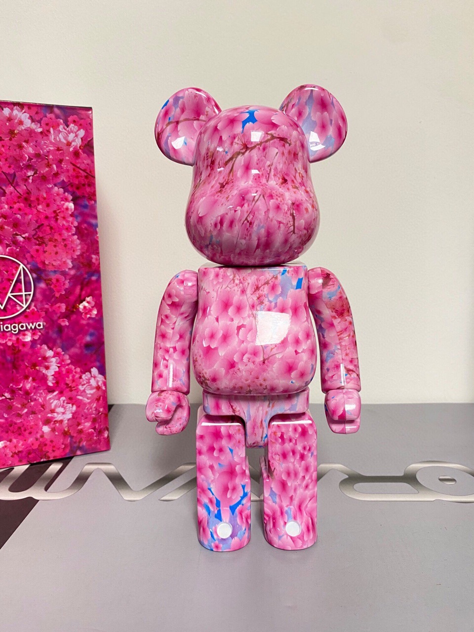 bearbrick400%樱花系列暴力熊摆件高端暴力熊公仔积木熊手办玩偶