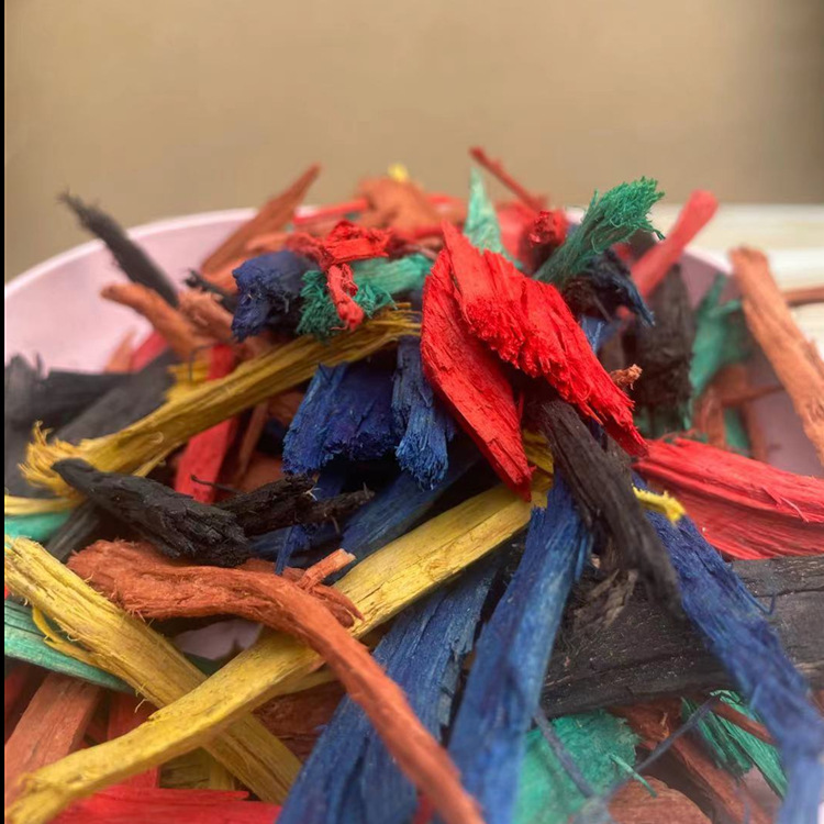 批发园林有机覆盖物染色木屑地表彩色覆盖物草坪花园装饰彩色树皮