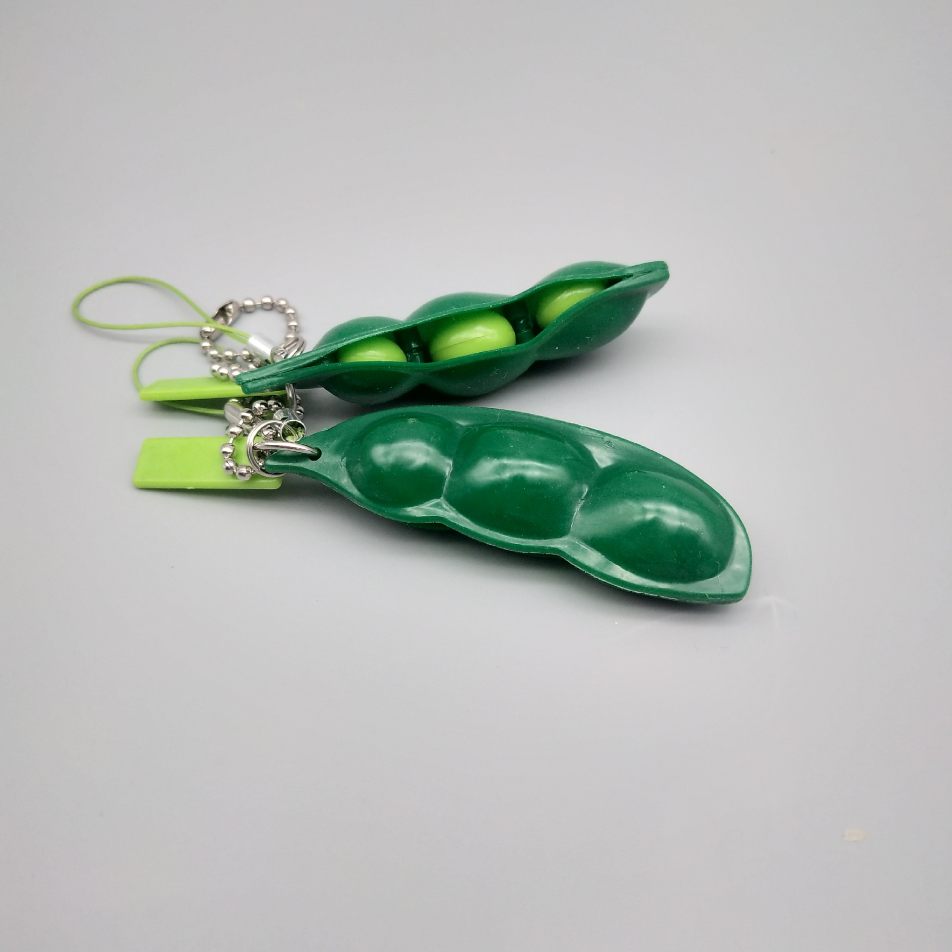 挤压毛豆挤挤乐 压力发泄毛豆 无限毛豆玩具软胶豌豆荚钥匙扣现货