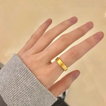 古法传承钛钢戒指镀18k金经典素圈拉丝指环时尚简约食指戒不掉色