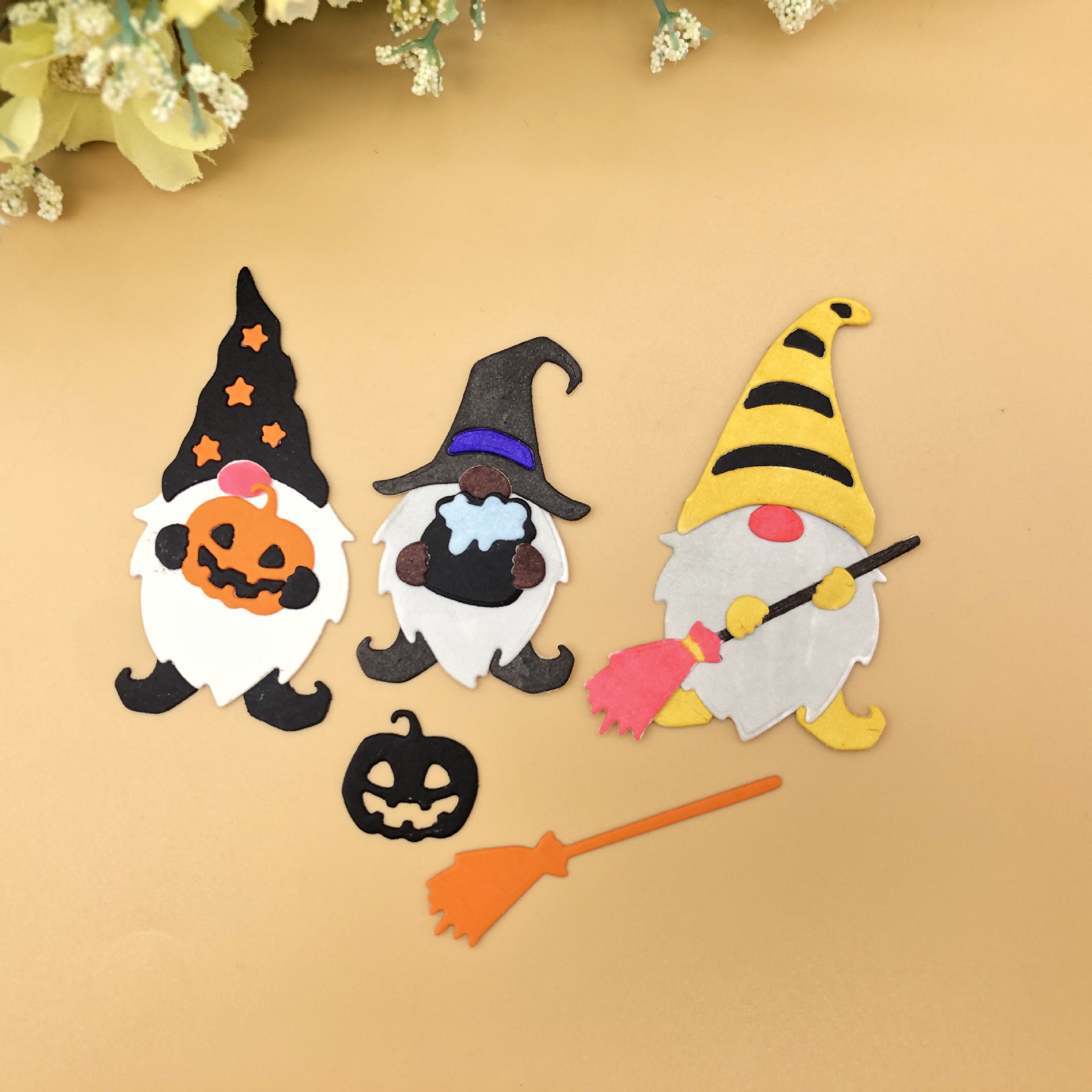 蚀刻刀模 万圣节精灵 跨境电商 cut die 纸艺贺卡  碳钢刀模