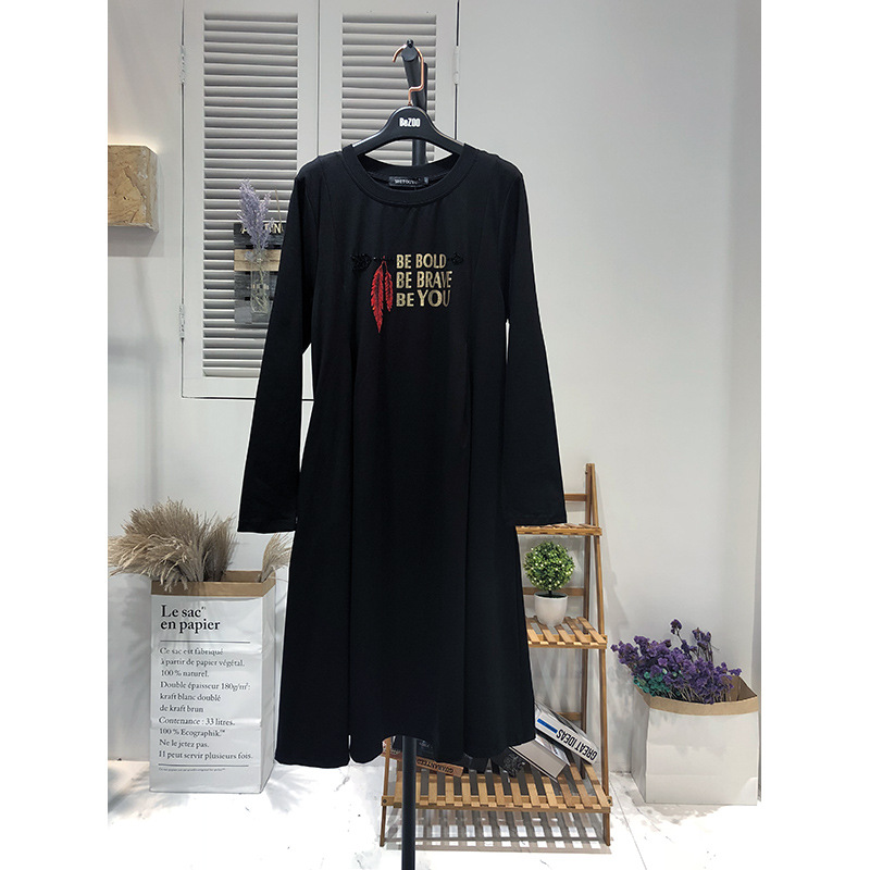 石头鱼2019春季品牌折扣女装 尾货库存清仓一手货源厂商直供批发