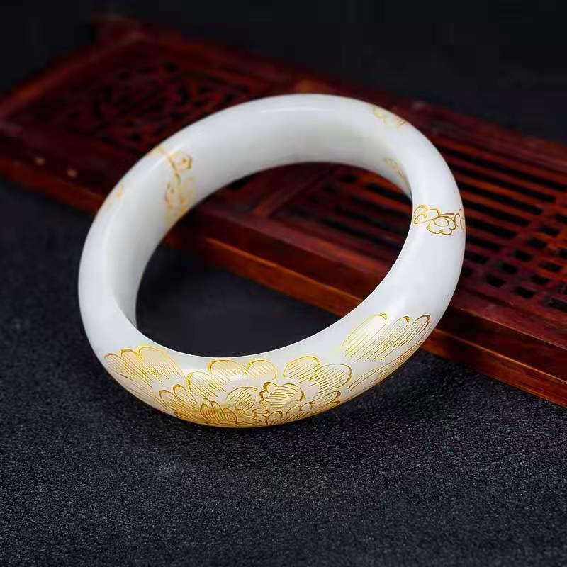 天然a货和田玉白玉描金雕花玉镯青海料送礼手镯批发手环礼品