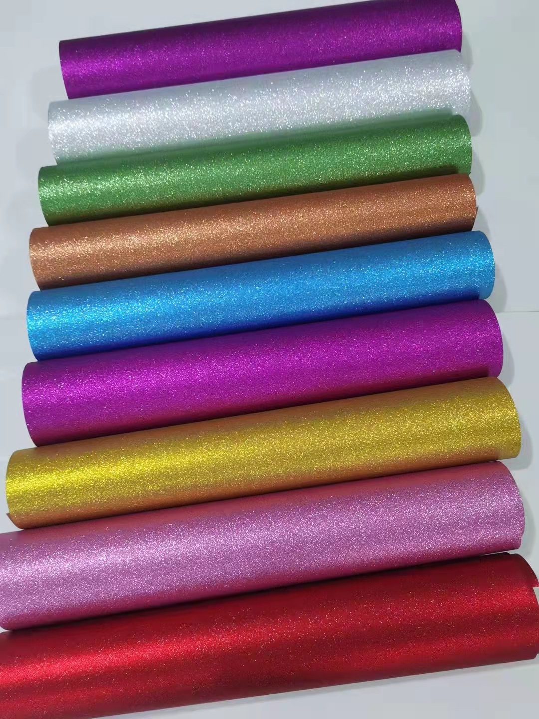 厂家直供镭射礼品包装纸 彩色pet镭射膜 可订货