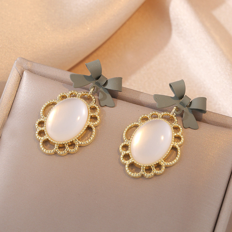 Women's 925 Silver Earrings Korean Dongdaemun Simple Small Ear Studs Earrings New Ins Style Love Pearl Earrings