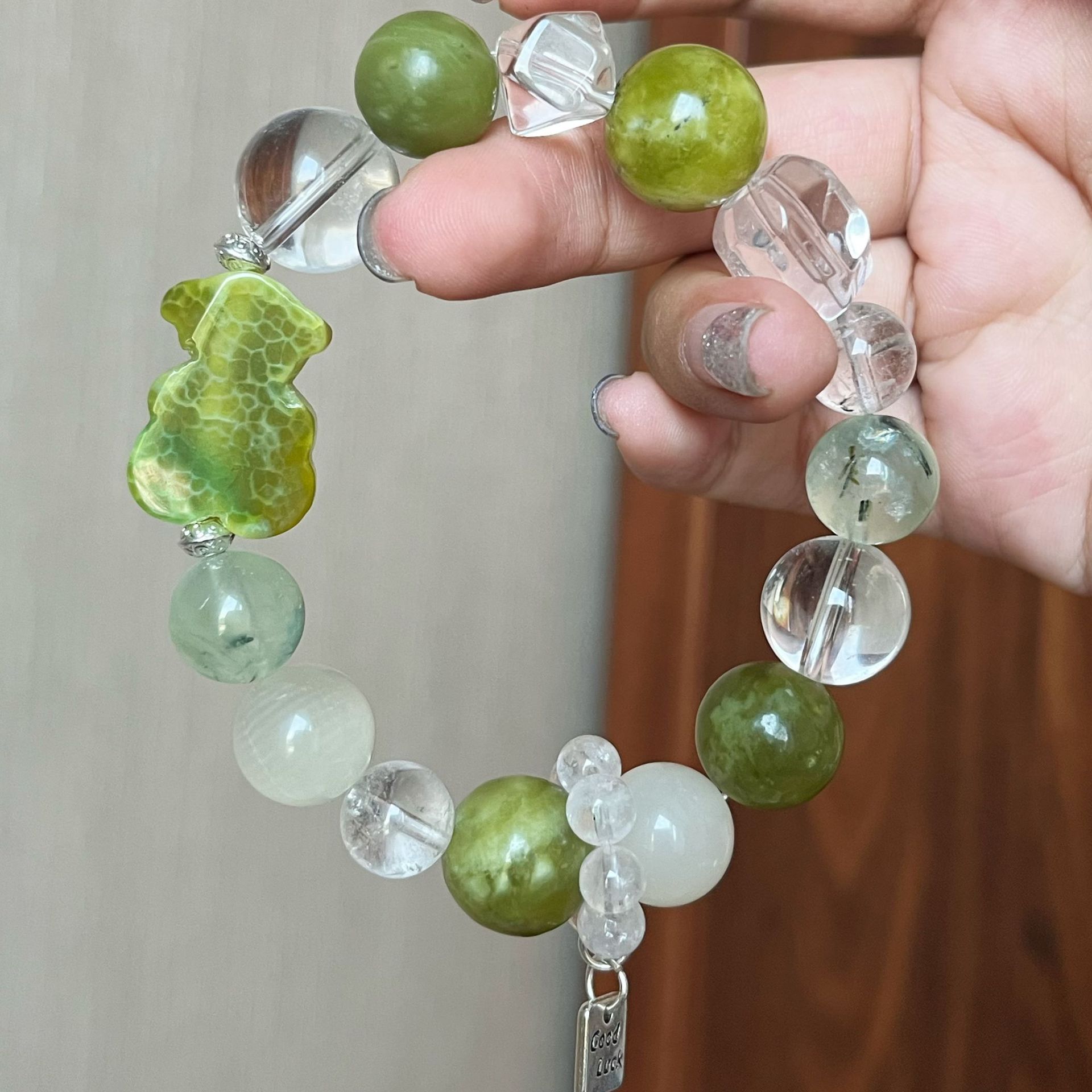 高颜值岫玉白水晶手链ins风小众设计甜美闺蜜手链学生手饰-阿里巴巴