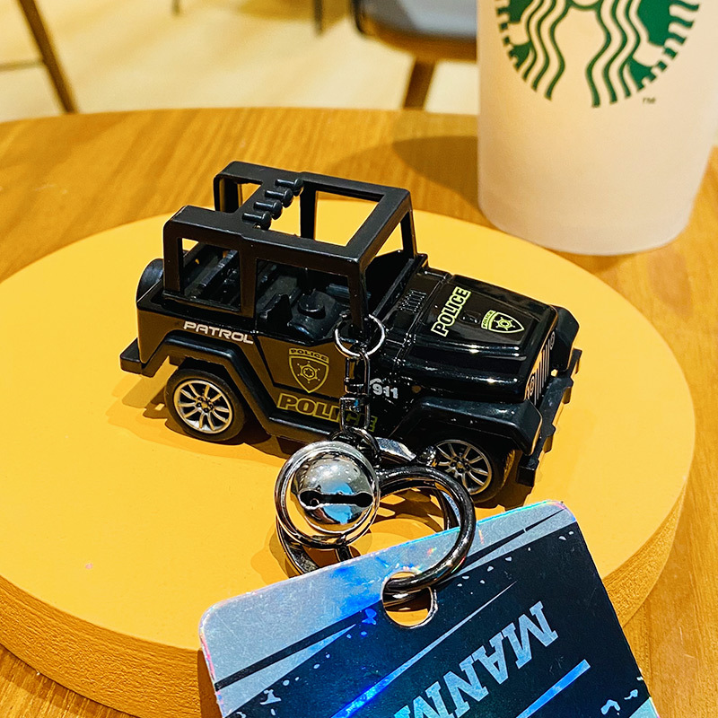 Genuine Internet Celebrity Mini Jeep Warrior Police Car Model Keychain Pendant Exquisite Vehicle Key Chain Small Gift Wholesale