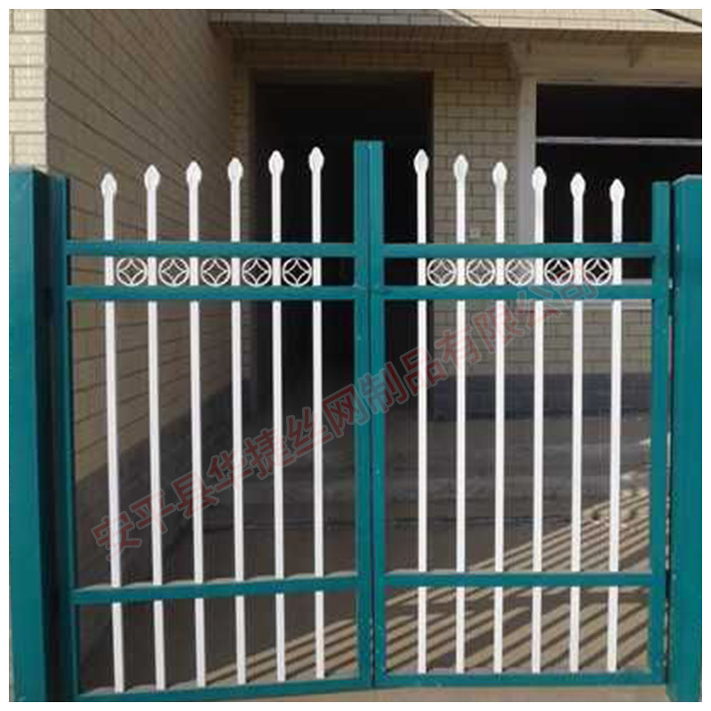 宠物隔离门木栅栏围栏狗用推拉门木门狗狗箱变配电室组装式喷塑栏杆