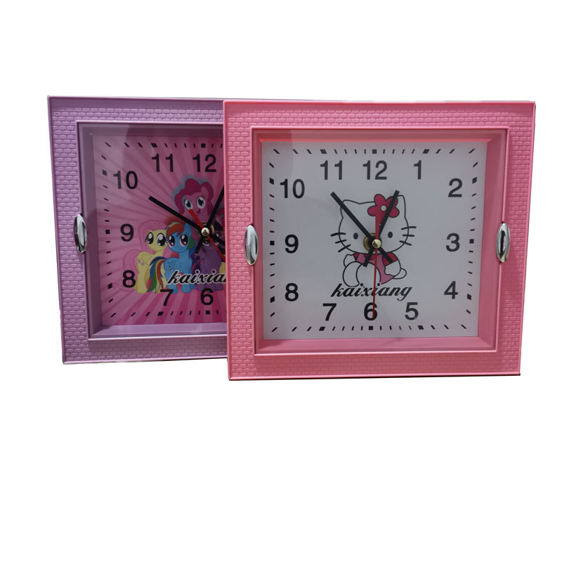 时尚简约方形挂钟钟表 供应5元店货源儿童卡通方形钟表-阿里巴巴
