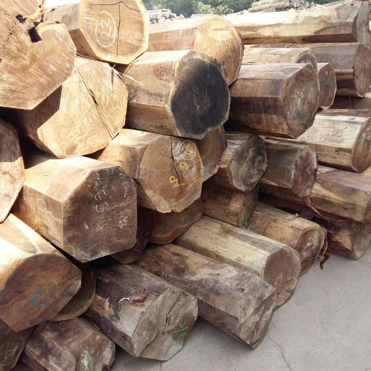 印尼阔叶黄檀  原木木质材料板材 印尼黑酸枝方料