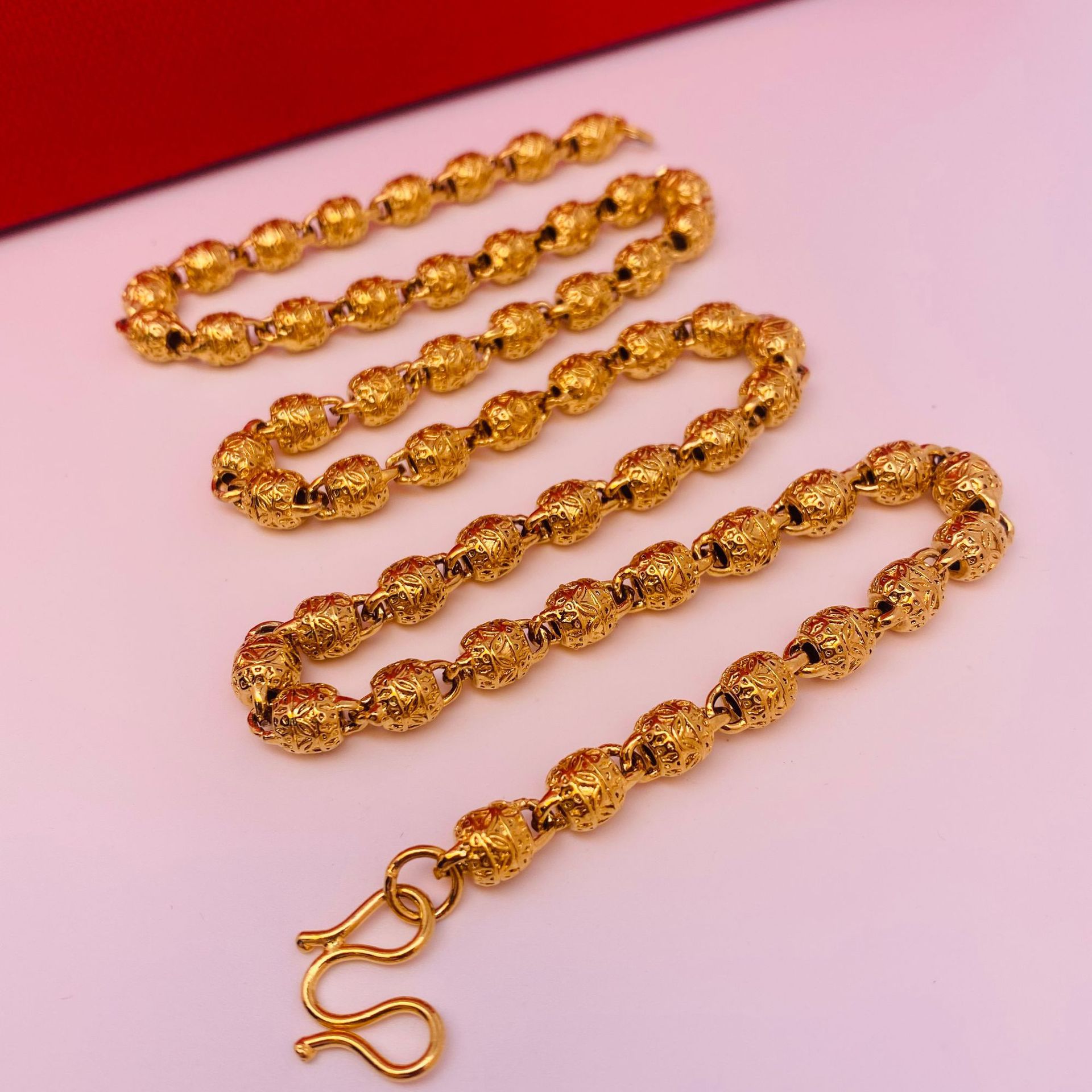 颜色黄色产地莆田货号al670750668461样式男女通用种类项链材质沙金