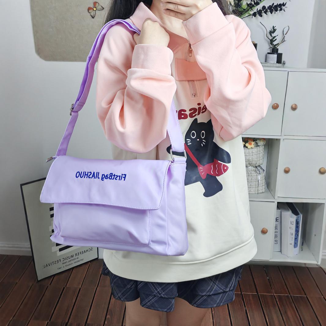 包包女2024新款单肩斜挎帆布包小众百搭简约少女学生上课通勤包