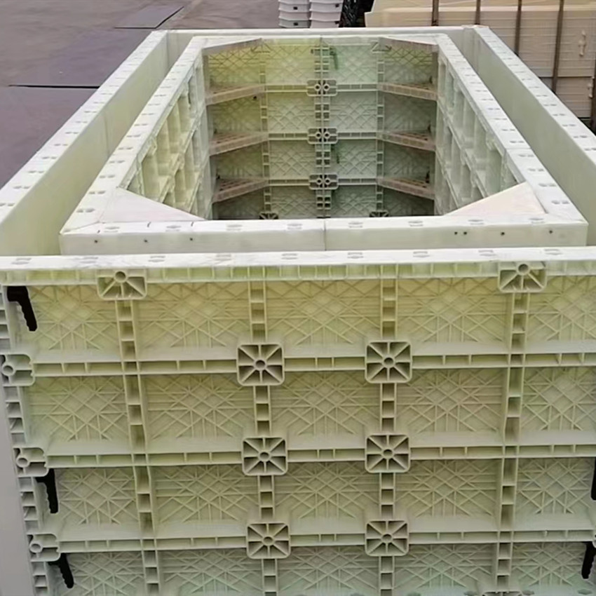 高铁站高架桥隧道桥梁涵洞装配式塑钢模板施工快捷方便周转100次