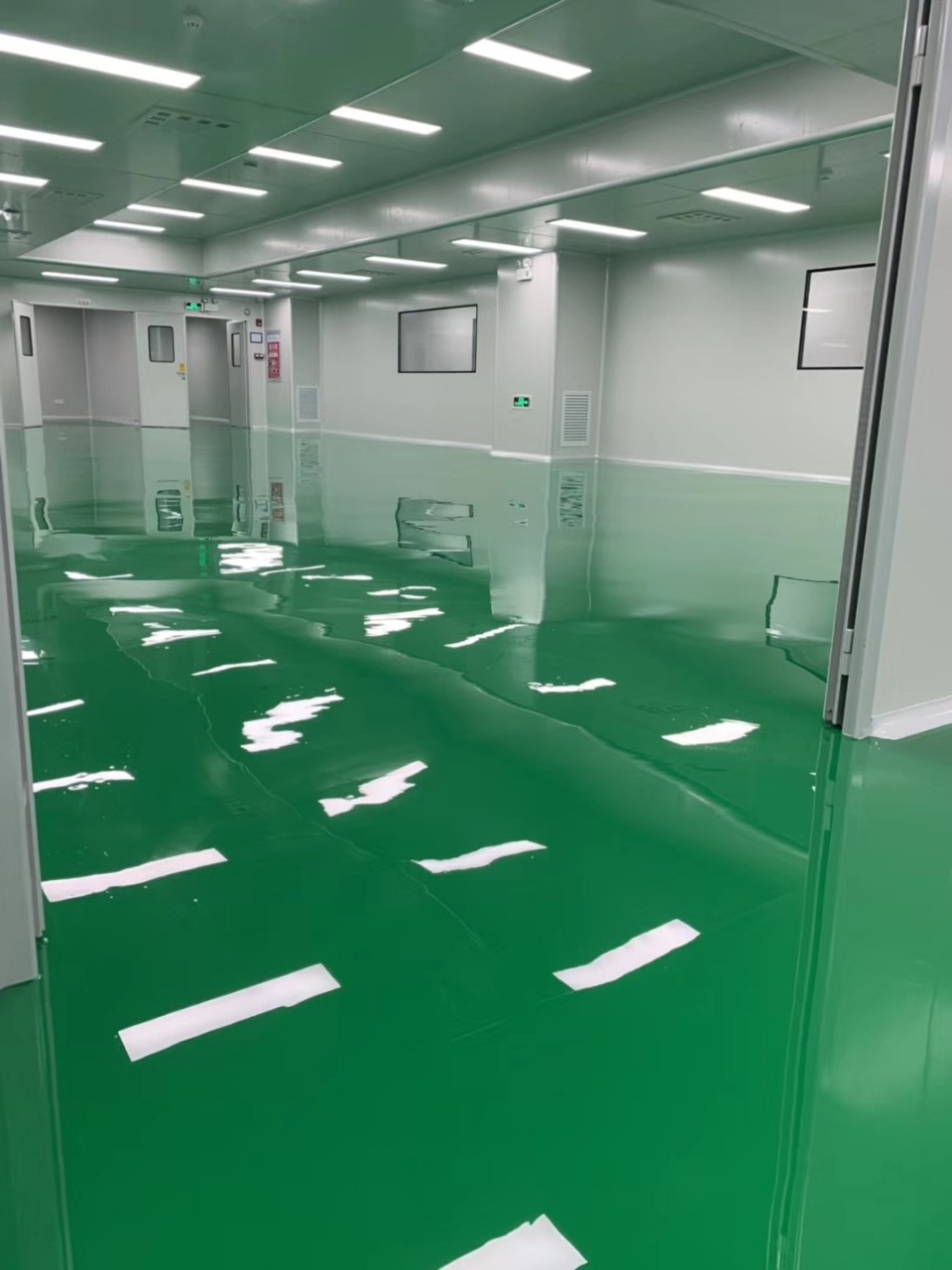 环氧自流平地坪防尘防潮环保耐磨损地坪漆水泥地面漆车间地坪漆