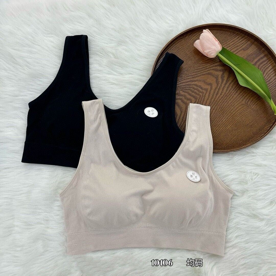 10106 乳胶加大文胸一片式无钢圈舒适透气背心宽肩带亲肤透气裹胸