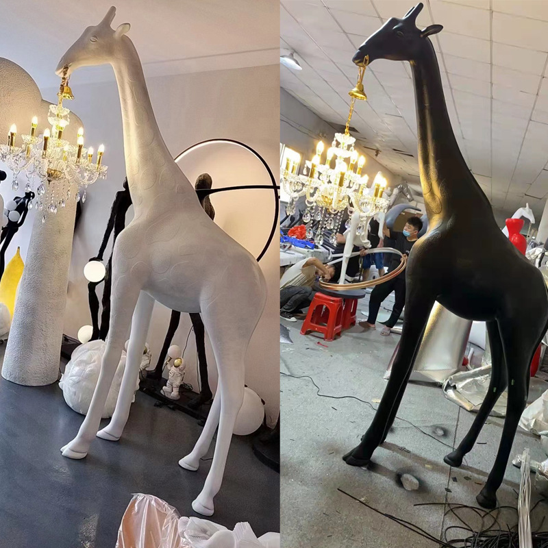 Humanoid Sculpture Floor Lamp New Art Lion Giraffe Hotel Club Exhibition Hall Sales Department Big Decorations Decoration