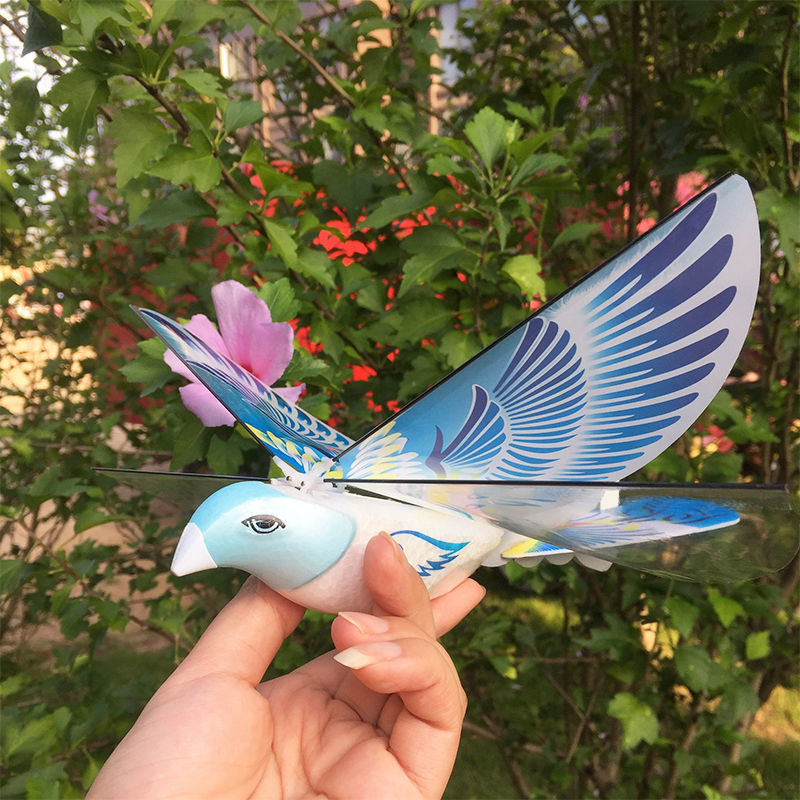 遥控飞行器会飞的小鸟充电电动鸽子儿童玩具仿真飞鸟和平鸽可以飞