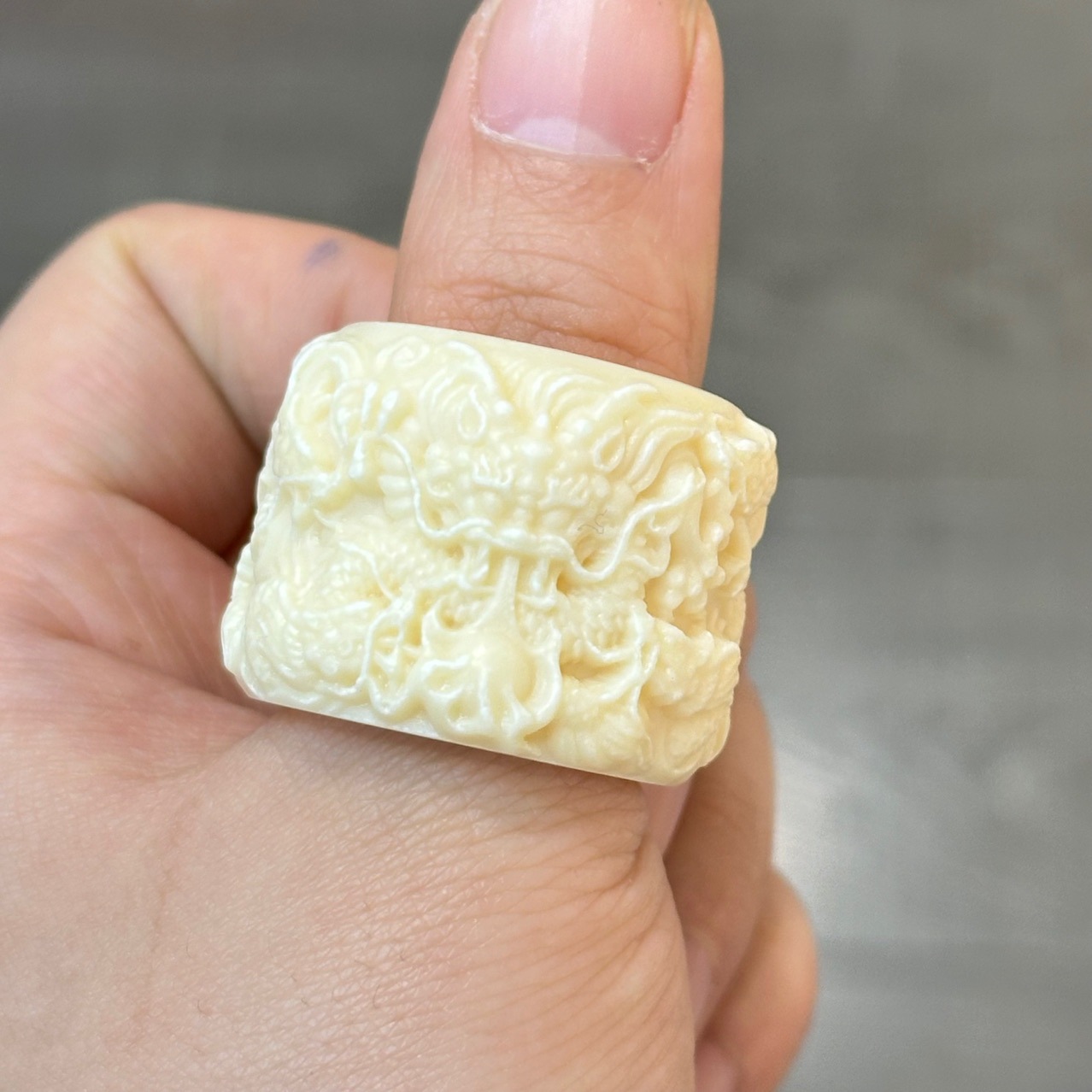 象牙果雕刻龙头扳指指环diy文玩男女佛珠饰品配饰配件厂家批发